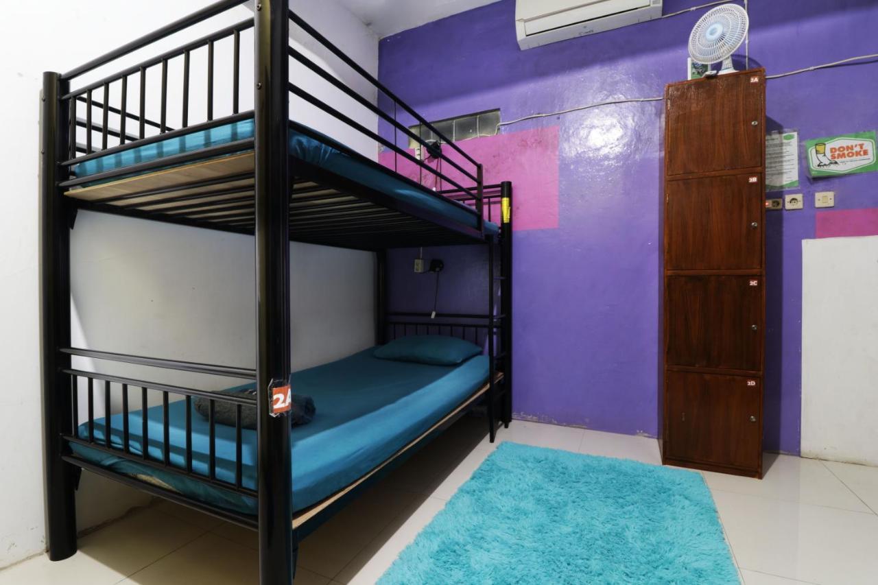 Simplycity Hostel Syariah Bandung Zewnętrze zdjęcie