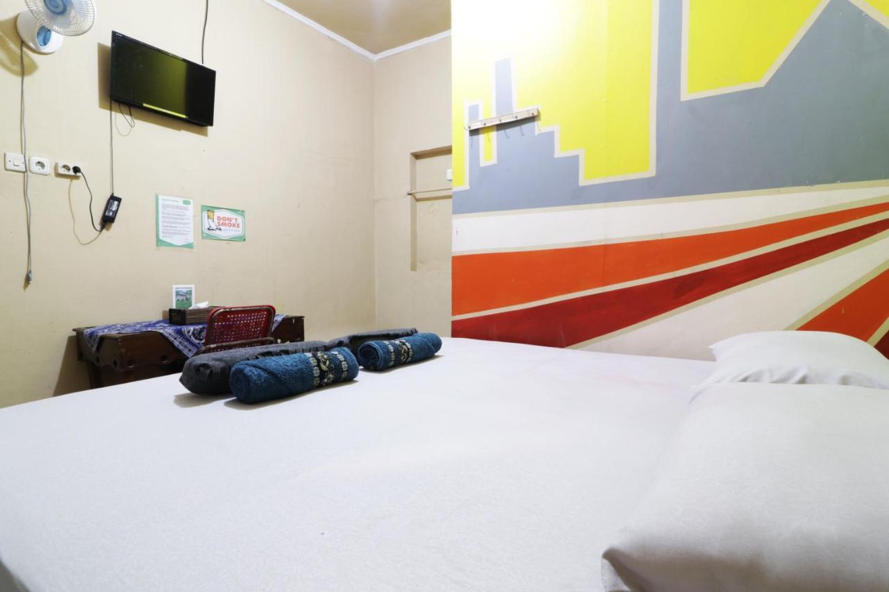 Simplycity Hostel Syariah Bandung Zewnętrze zdjęcie